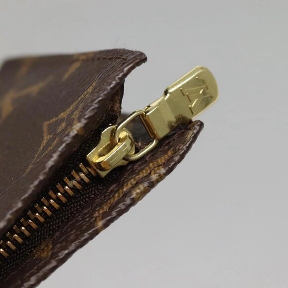 LOUIS VUITTON Monogram Bucket GM Accessory Pouch LV Auth 132473 - Picture 13 of 16